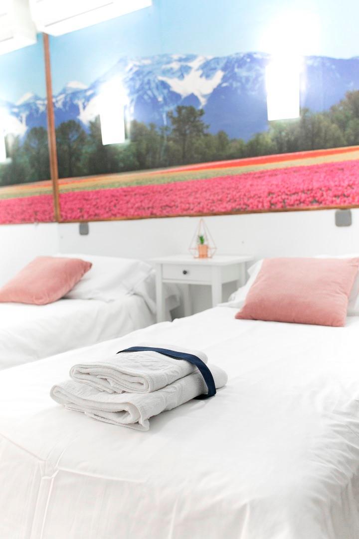 Ch La Banezana Hotel Madrid Buitenkant foto